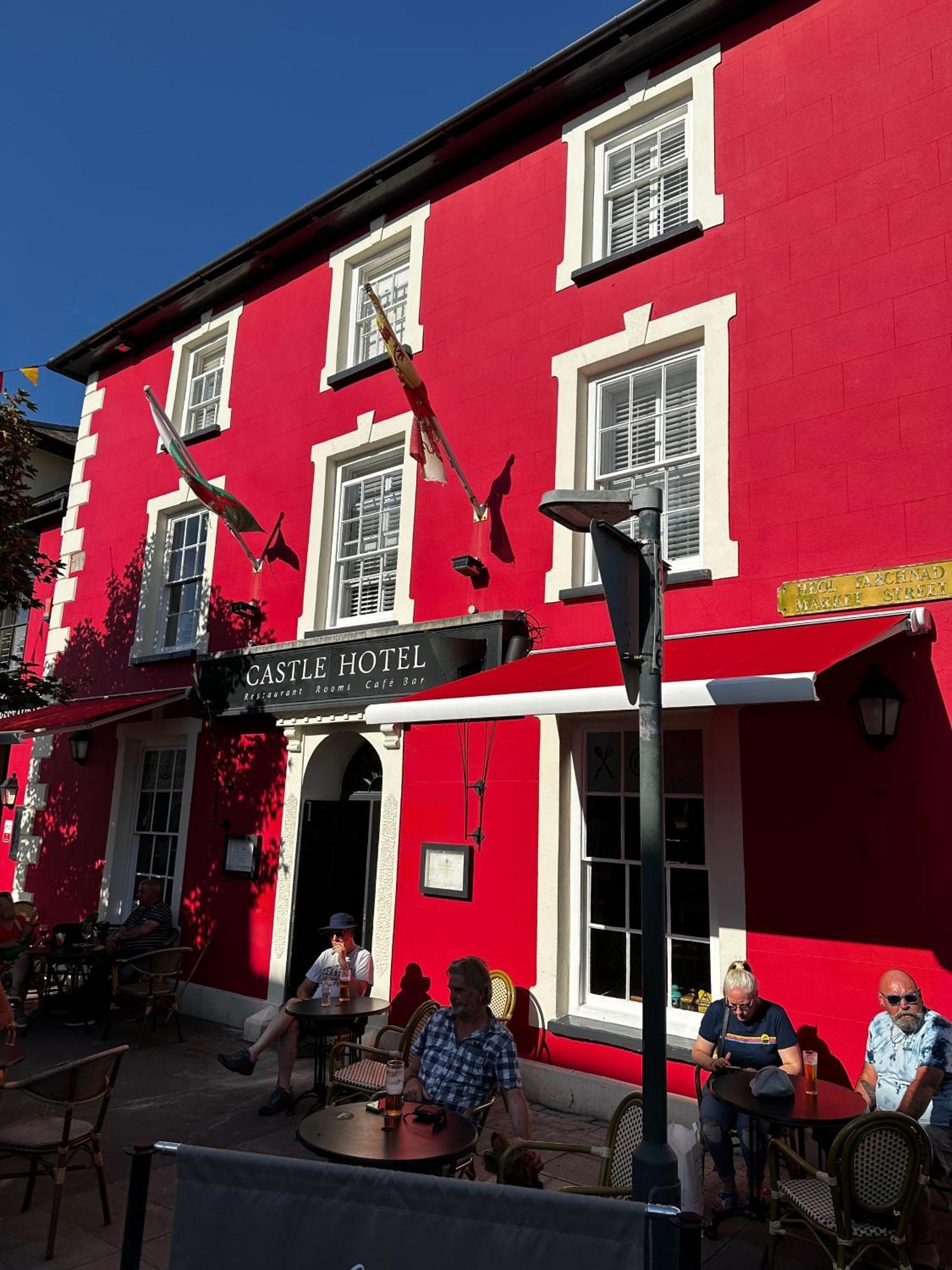Castle Hotel Aberaeron Exterior foto
